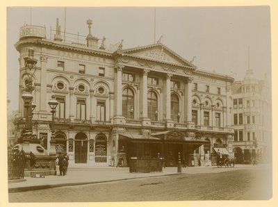 The London Pavilion, Londra da English Photographer